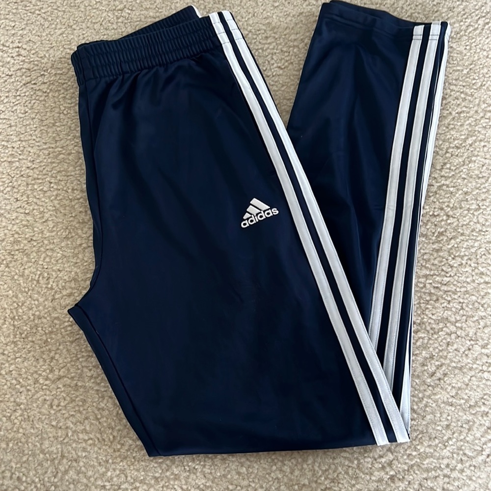 Adidas soccer pants -boys size 18/20. New